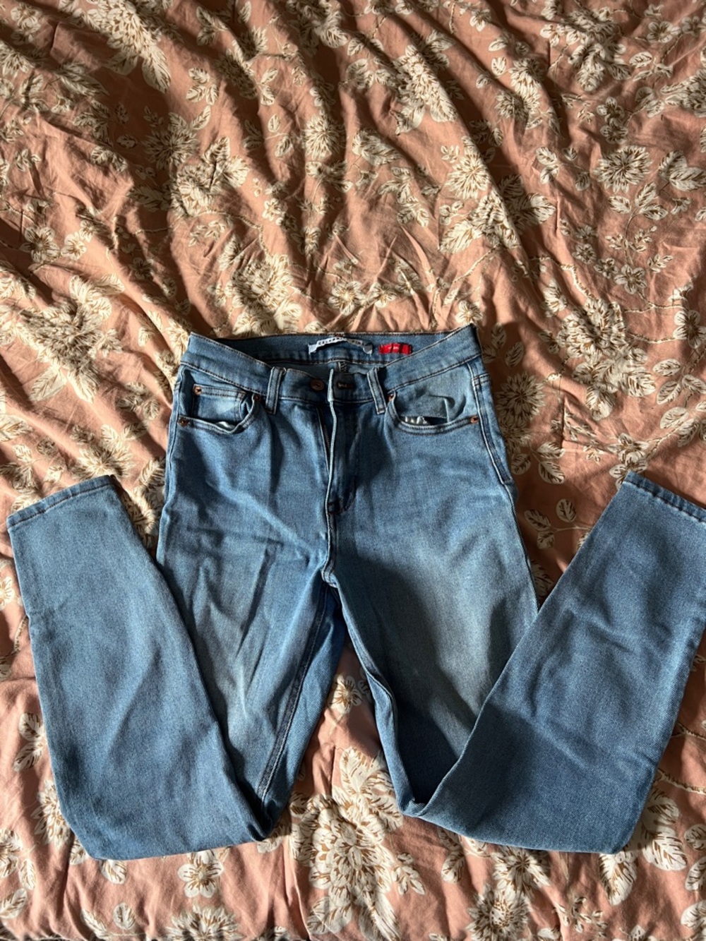 Celebrity Pink Medium Blue Skinny Jeans